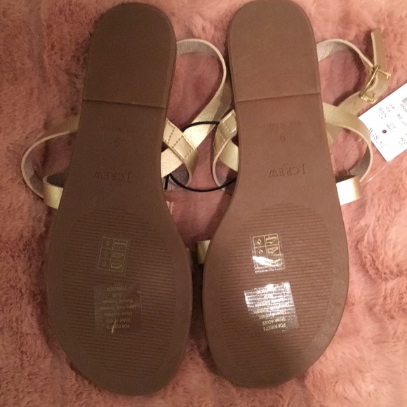 J. CREW FACTORY- GOLD STRAPPY SANDALS - Picture 4 of 4